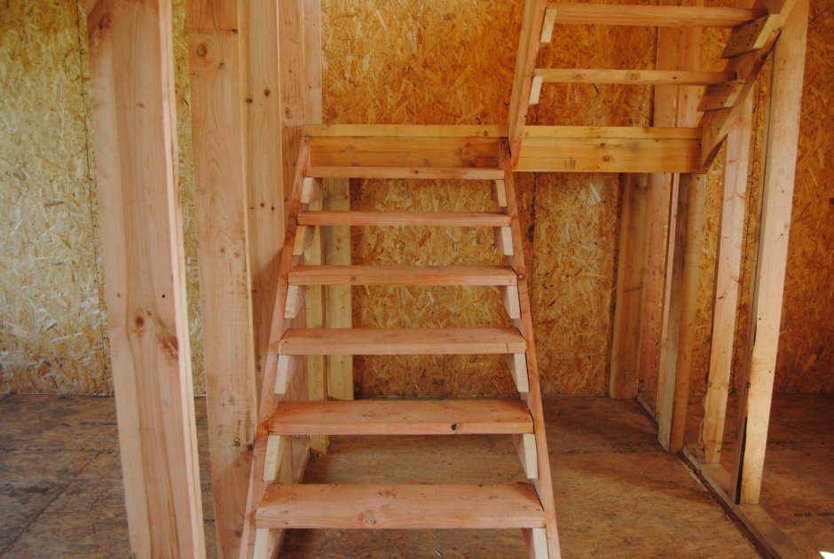 Лестница строительная в СИП домах