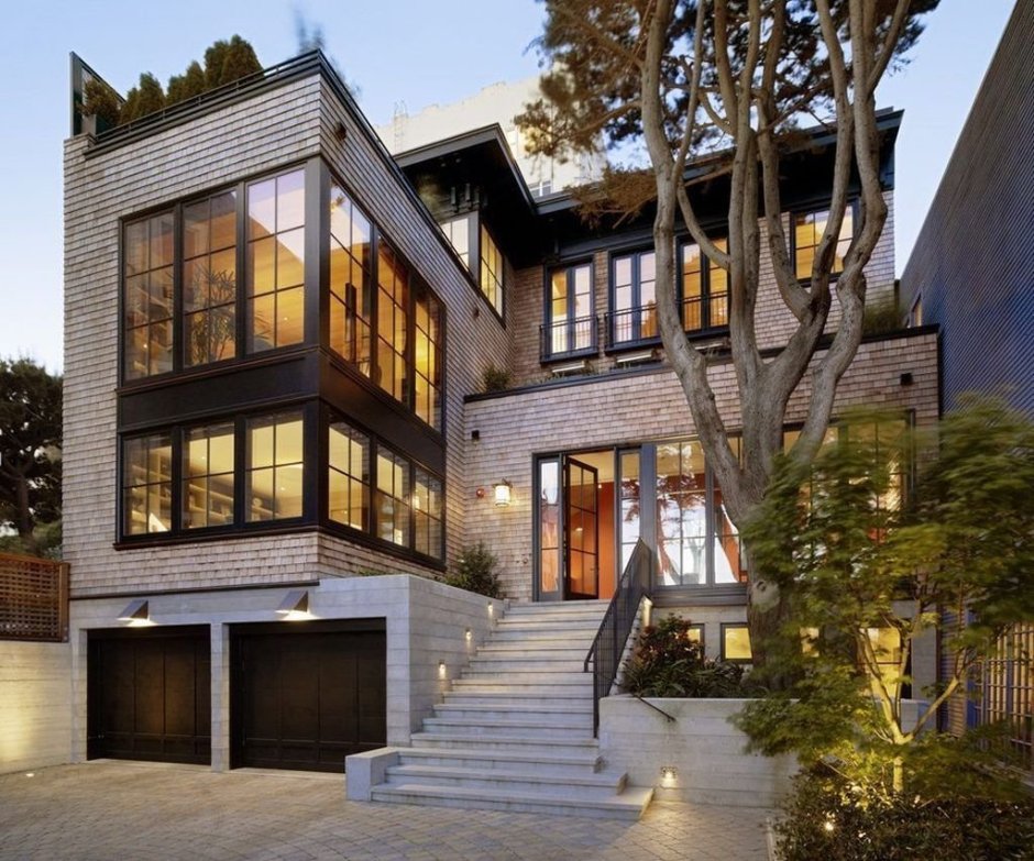 Четырехэтажный особняк в Торонто