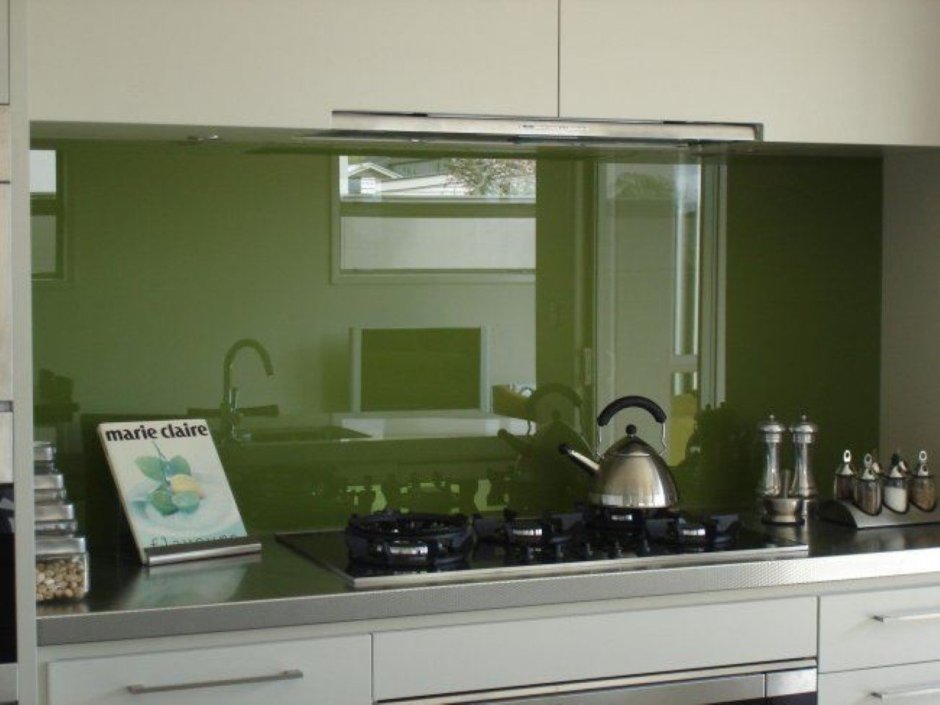 Кухонный фартук стекло