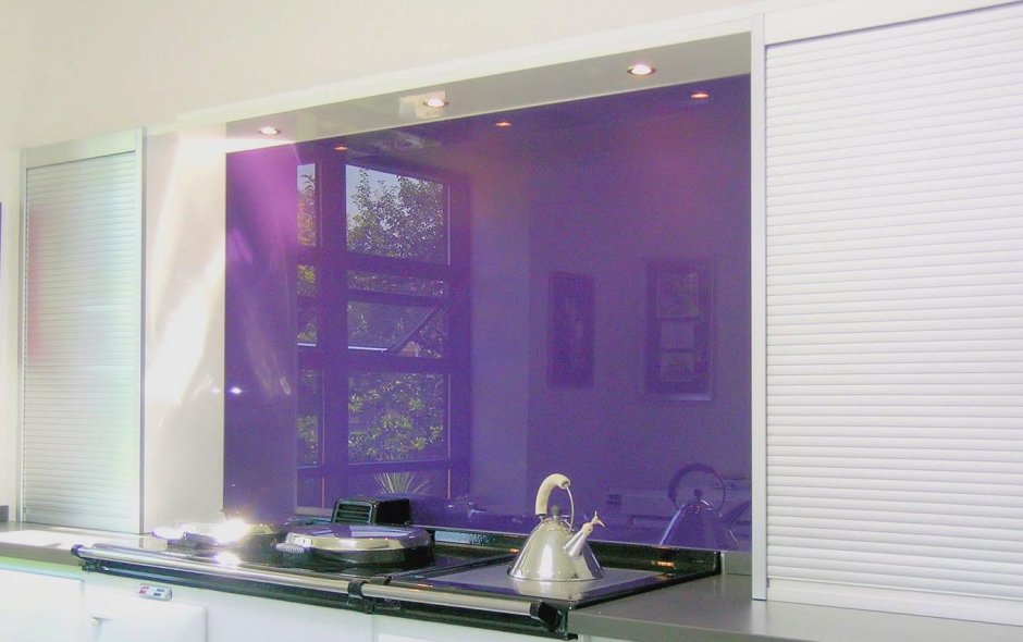 Стеклянные панели для стен