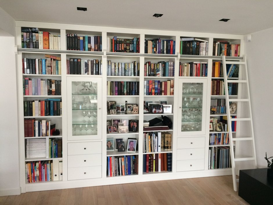 Read your book Case шкаф