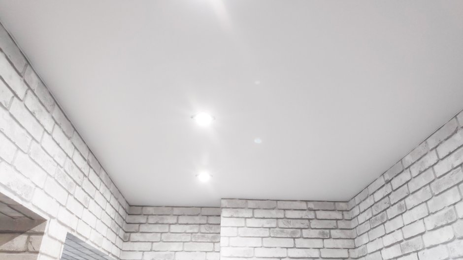 Матовый натяжной потолок