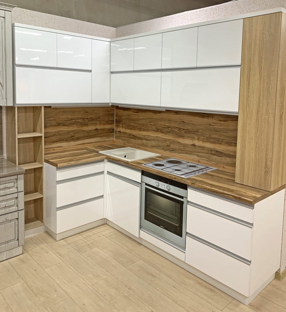 Образцы кухонь