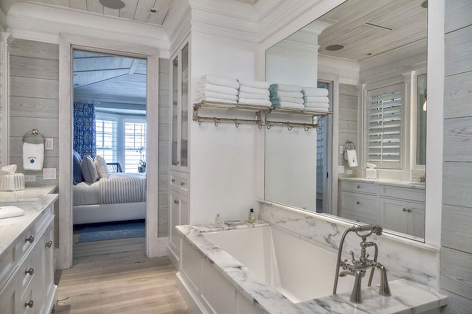 Paper House Bathroom