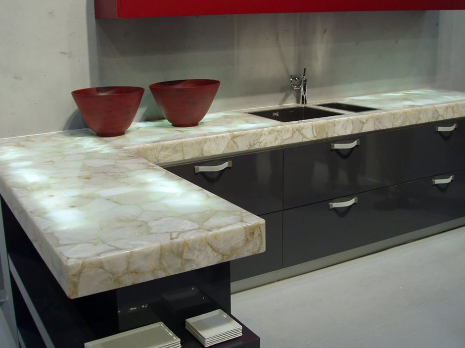Столешница White Quartz Caesarstone
