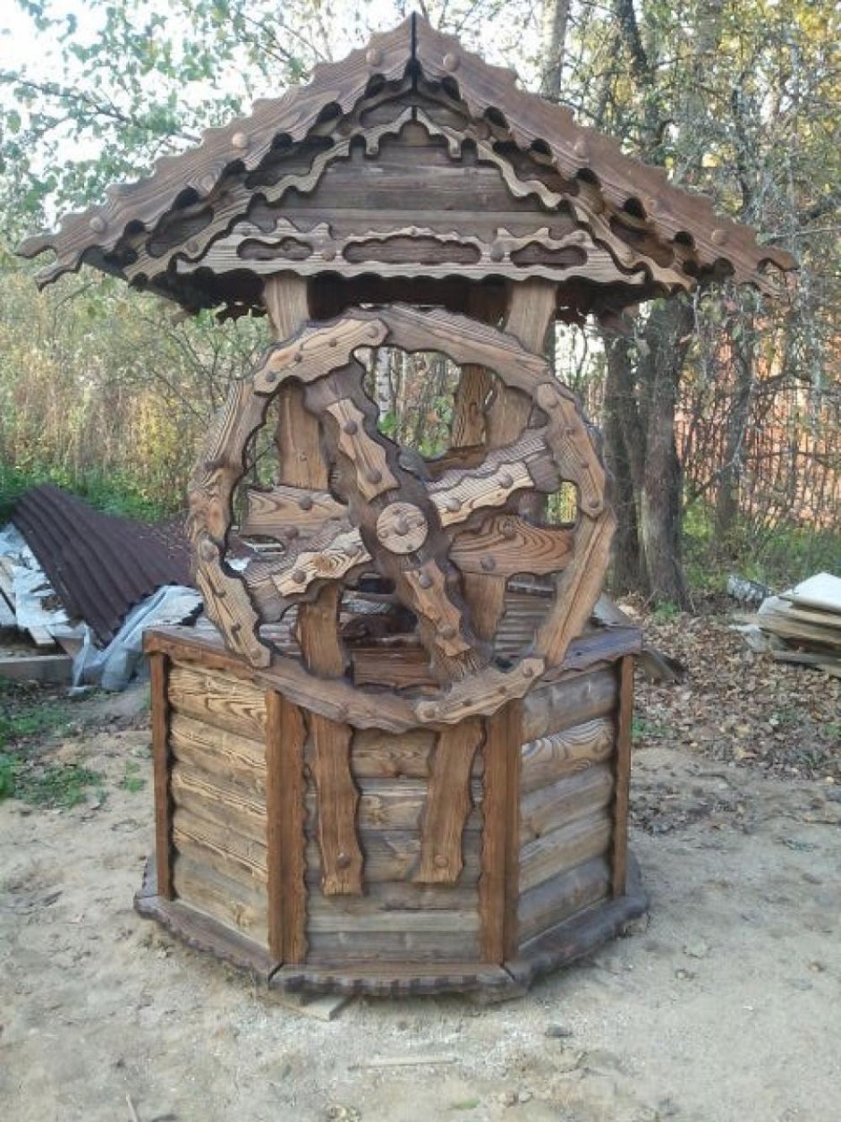 Домик на колодец под старину