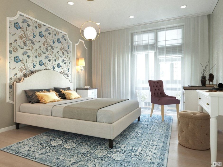 Стена у изголовья кровати