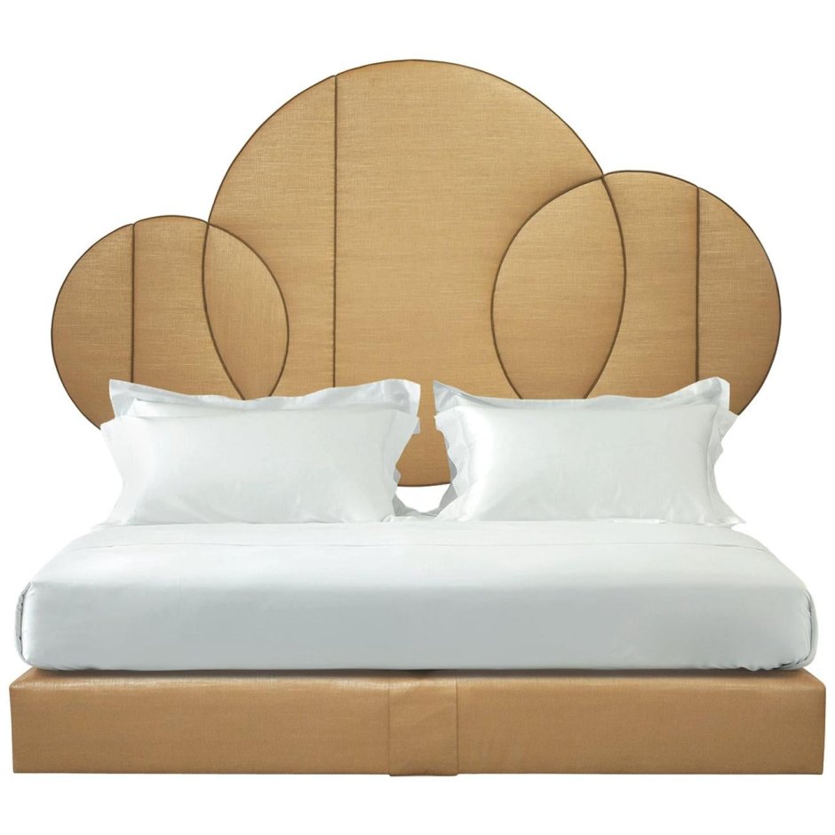 Dreamy Royal Bed Moon