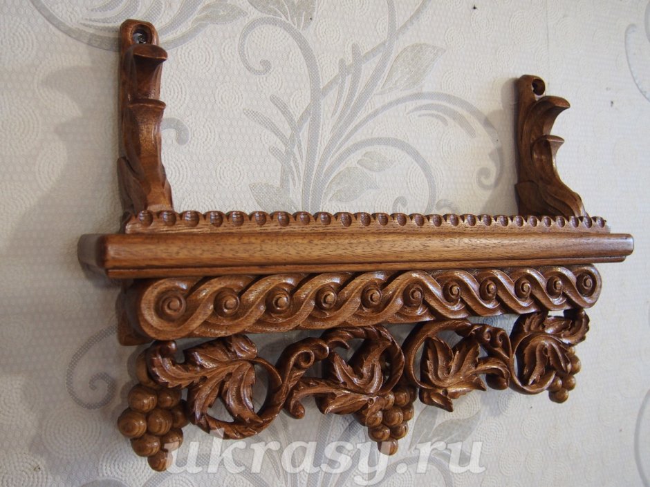 Декоративная деревянная полочка на резной ножке СССР