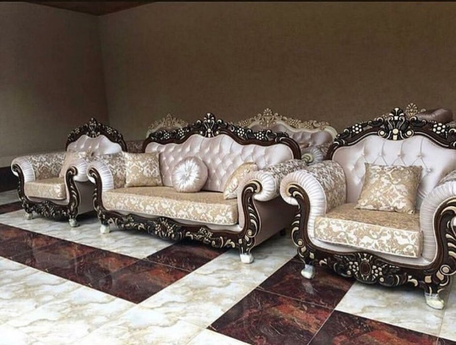 Мебель для прихожей Дагестанская