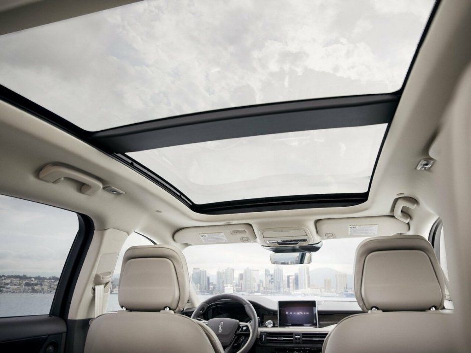 Ford Kuga 2019 панорамная крыша