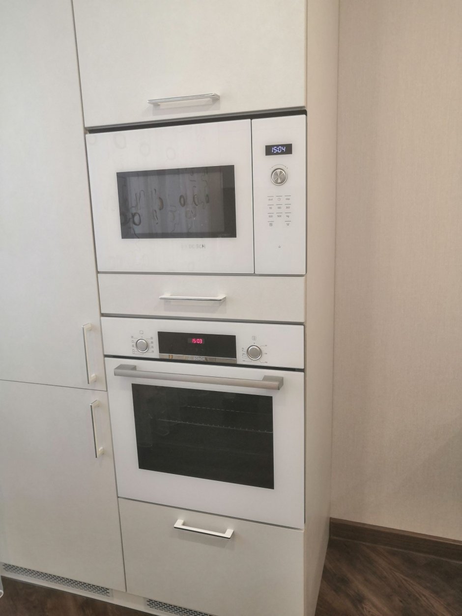 Встраиваемая микроволновая печь Bosch bfl554mw0 белый