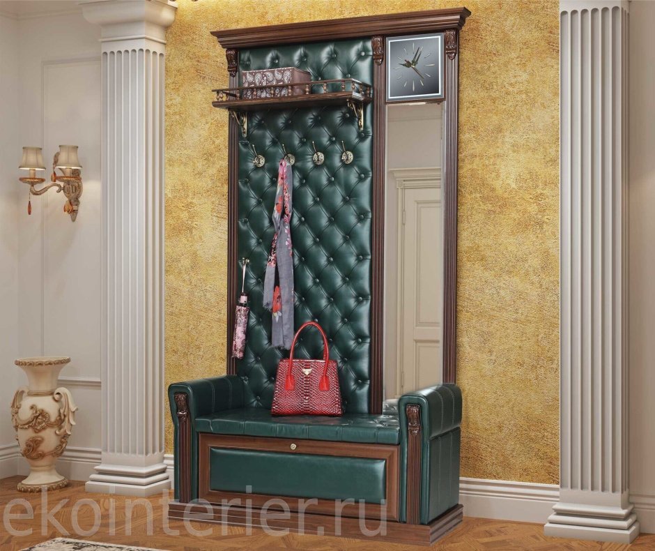 Прихожая в коттедже