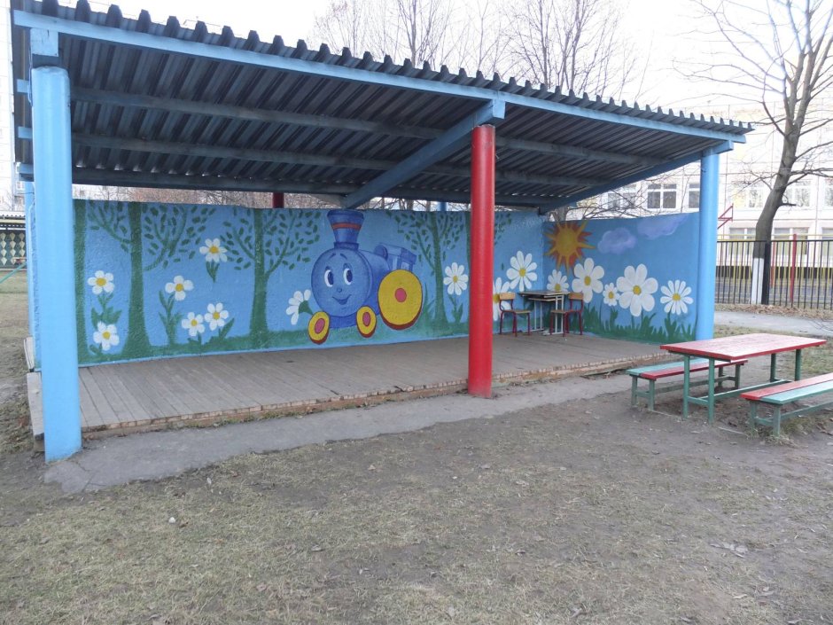 Украшение беседки в детском саду