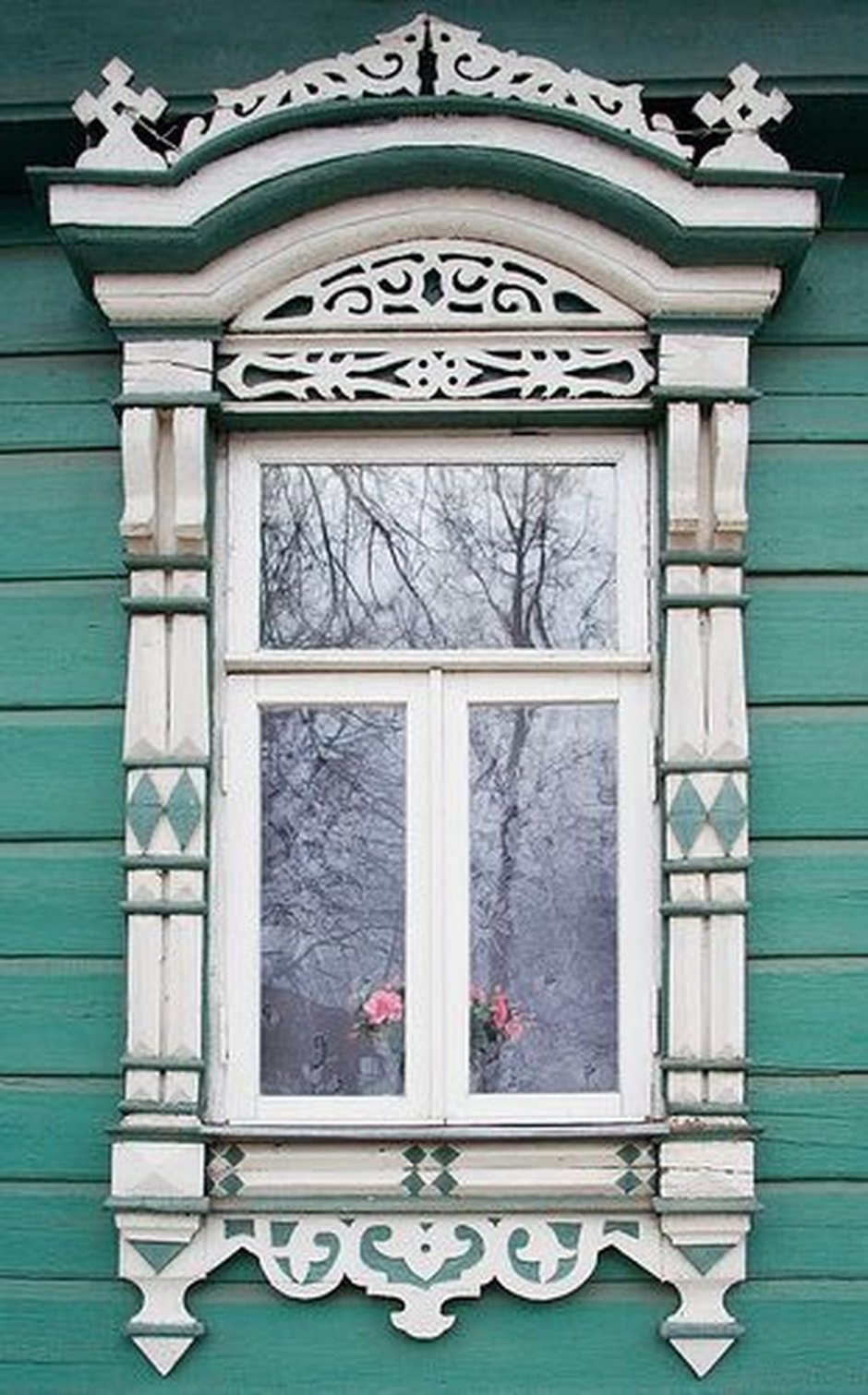 Резные наличники для арткам 2012