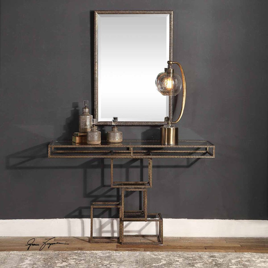 Консоль Uttermost-Henzler