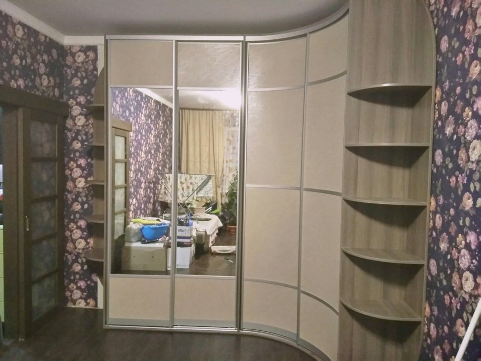 Угловая гардеробная аристо двери