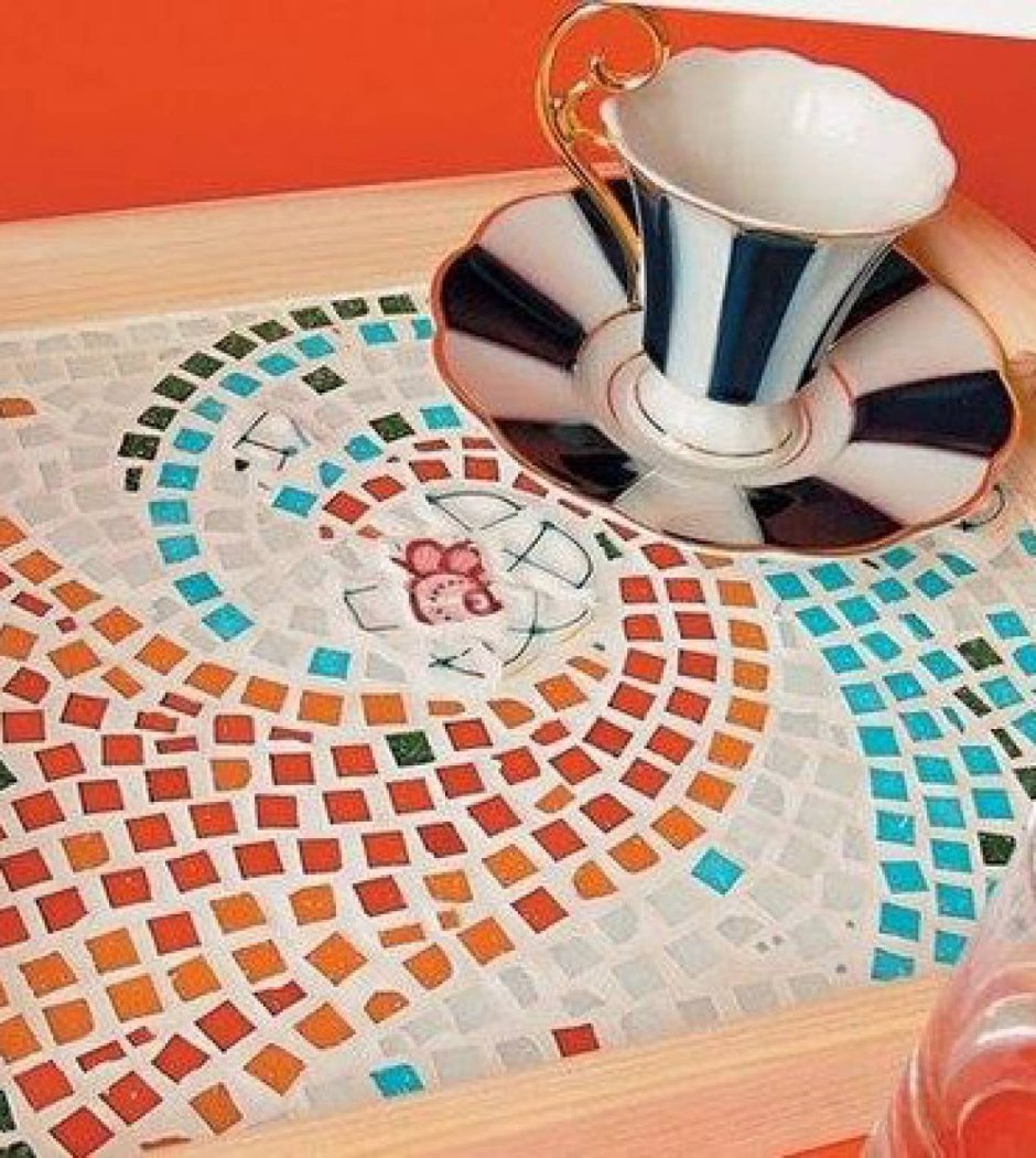 Мозаика из боя керамической плитки
