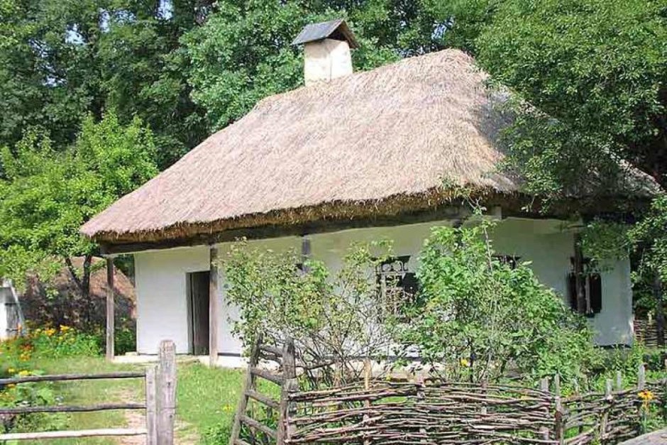 Украинская Казачья хата Мазанка