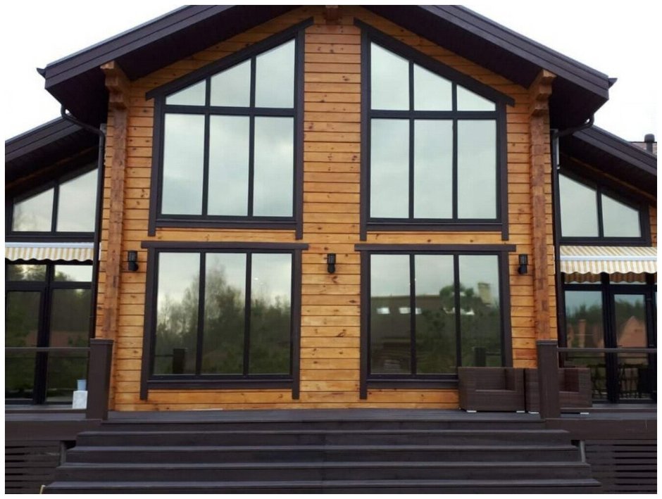 Тонированные окна в частном доме