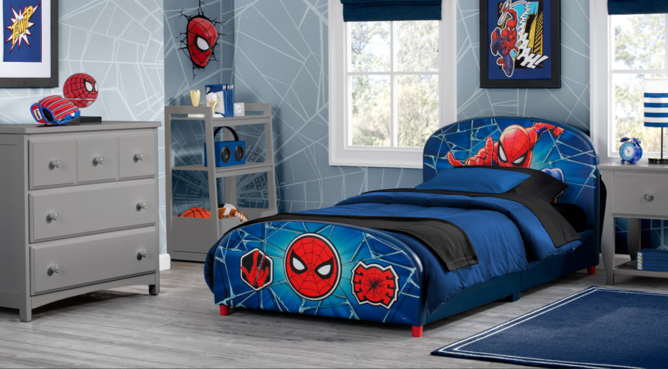 Кроватки человека паука