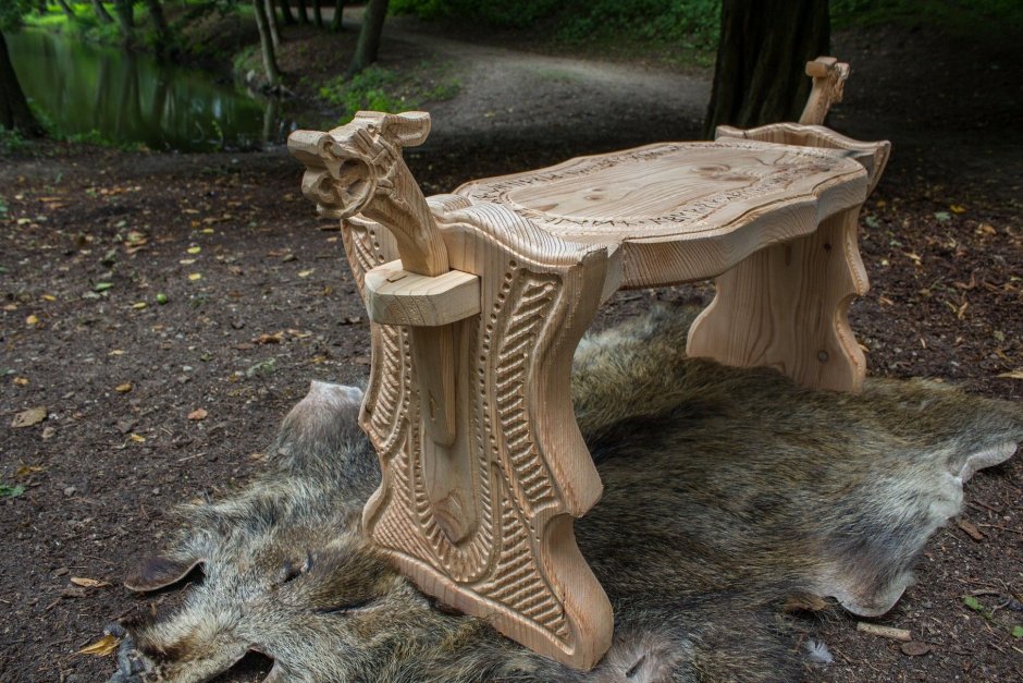 Эльфийская мебель из дерева