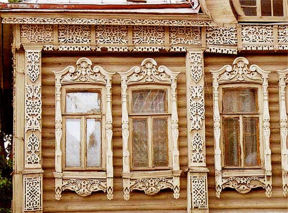 Резные ставни на окна