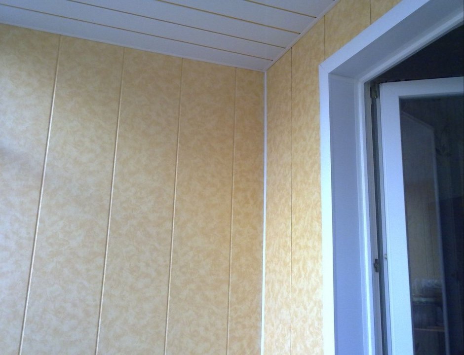 Панели для стен для внутренней отделки балкона
