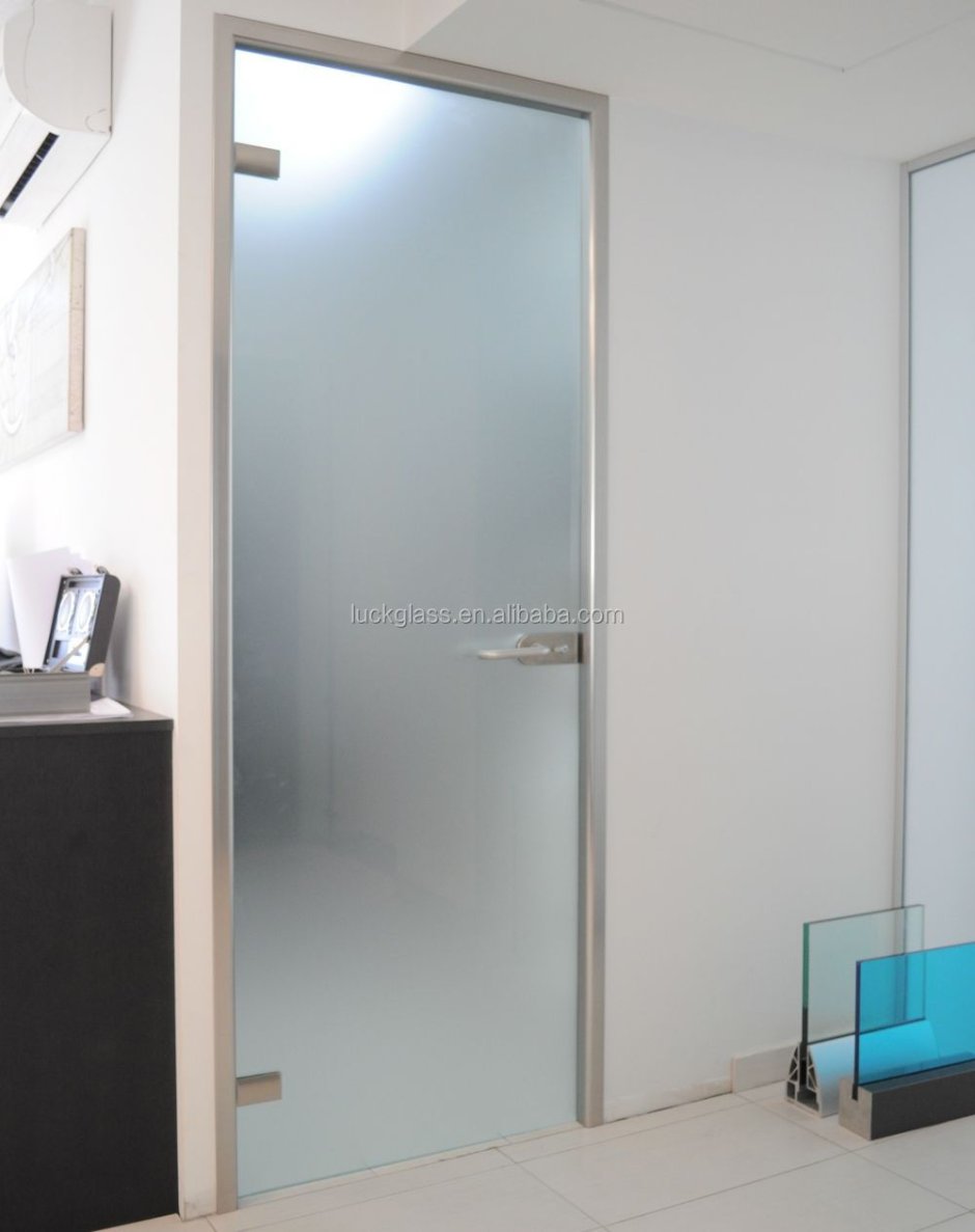 Glass dveri стеклянные двери