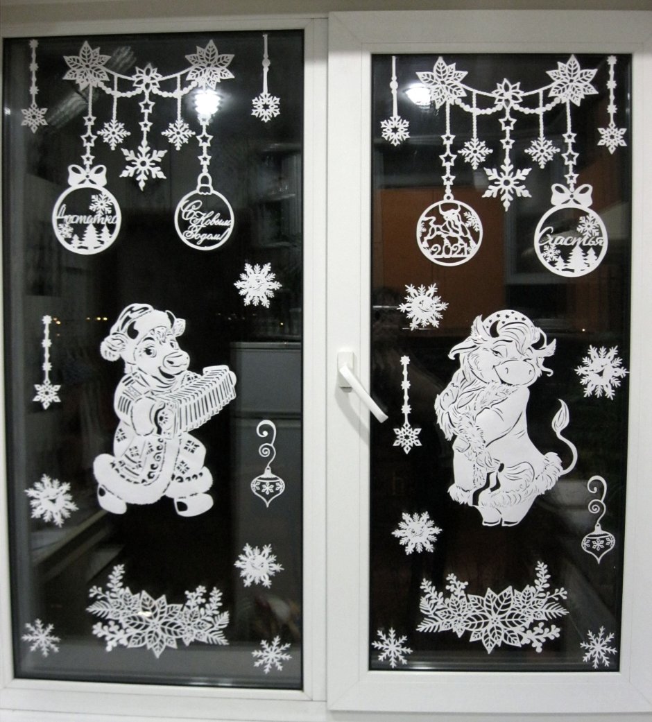 Новогодний декор на окна из бумаги