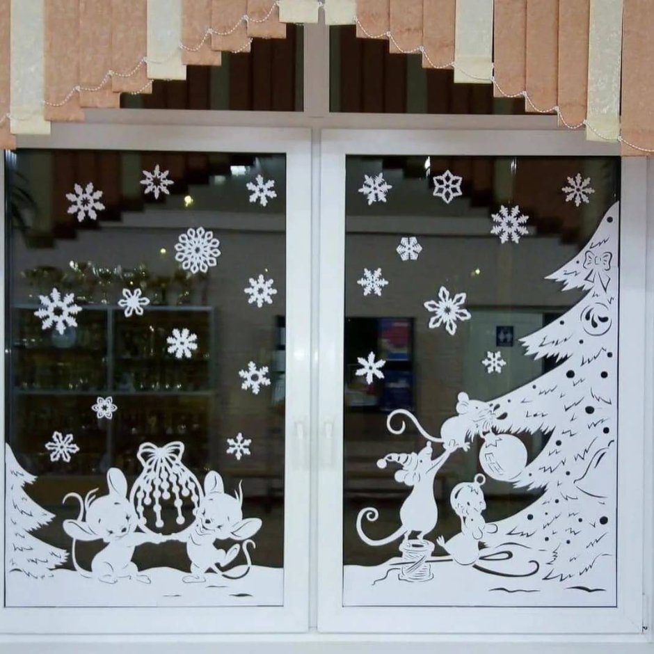 Украшение витрины на новый год окно