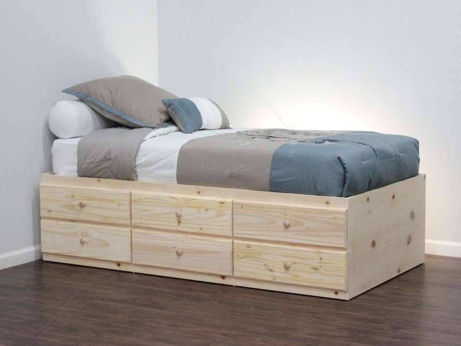 Кровать высокая с ящиками для хранения