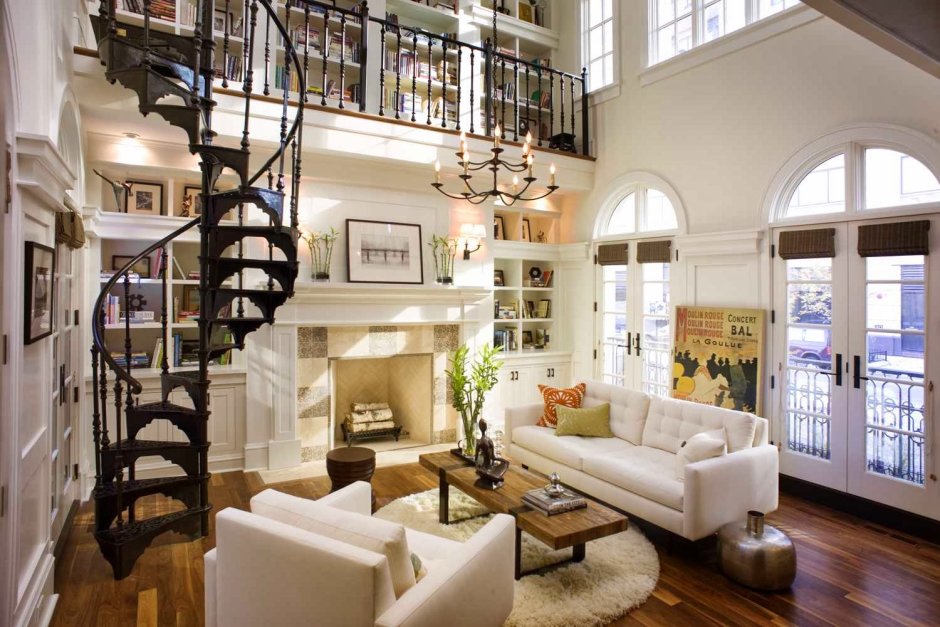 Трехэтажный деревянный дом