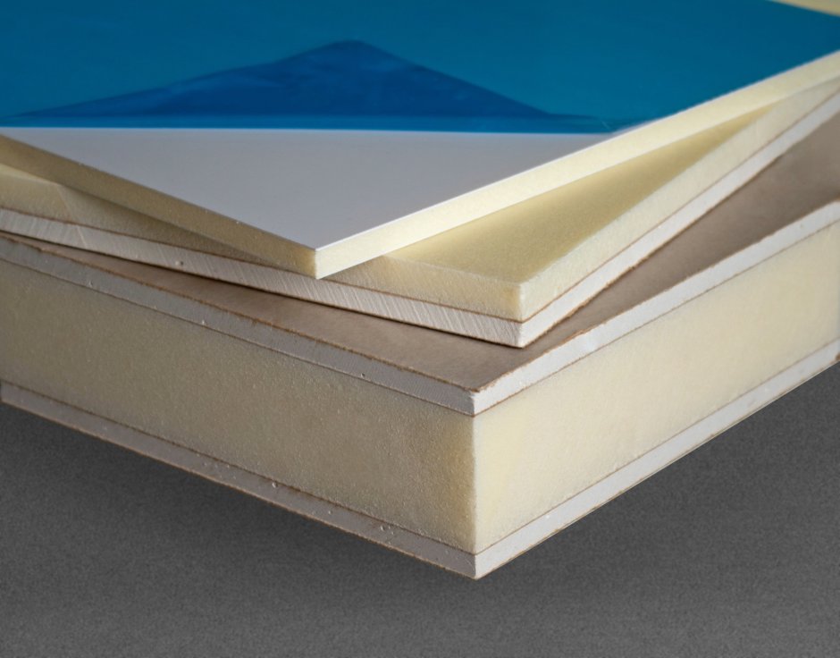 Потолок из деревянных реек