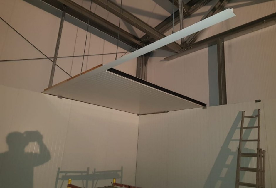 Система крепления т-подвес для сэндвич панелей