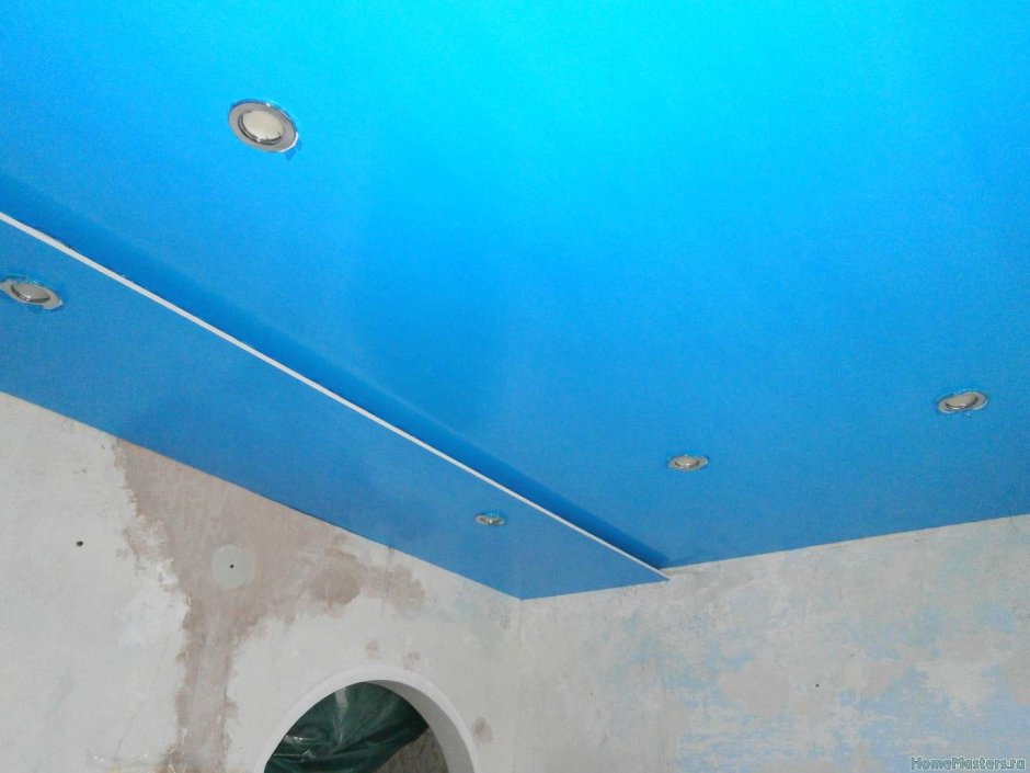 Потолок из сэндвич панелей