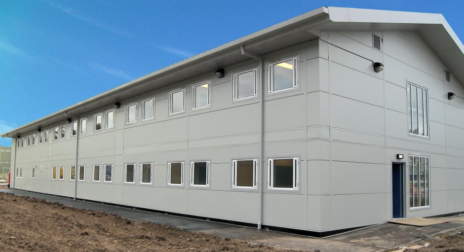 Ангар 2000 м2 с кранбалкой