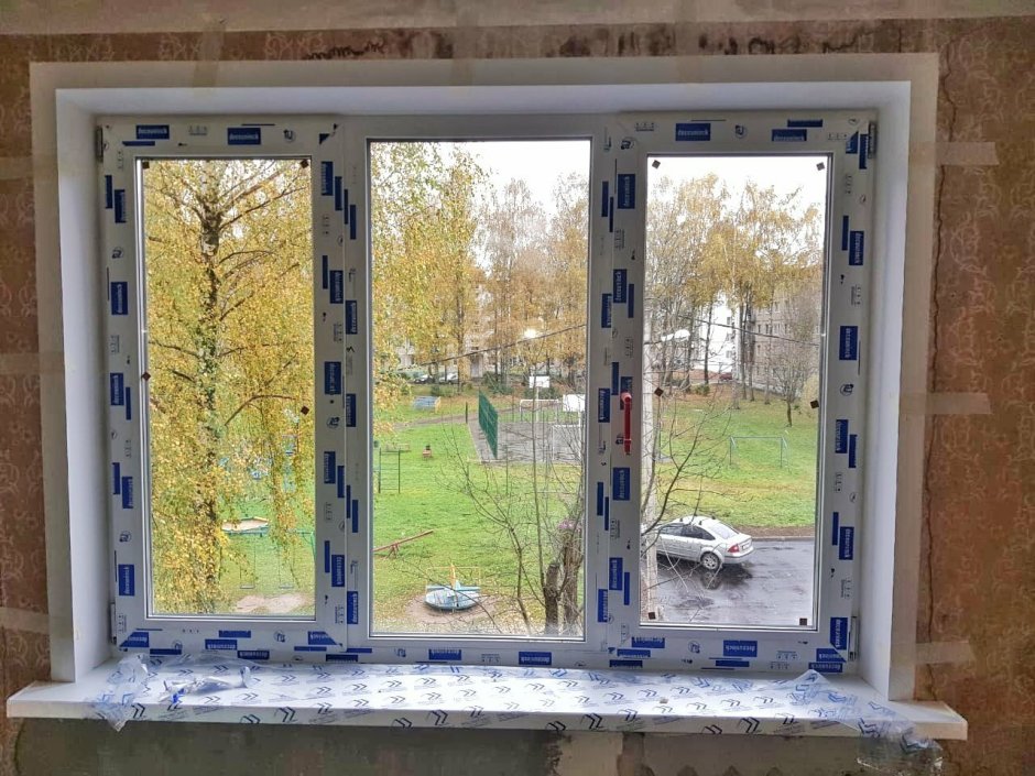 Окна в кирпичном доме