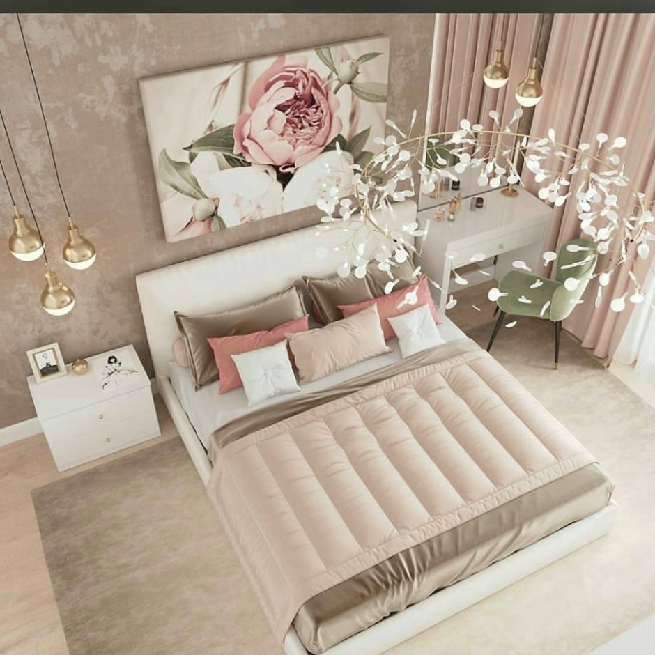 Кровать розовая с мягким изголовьем