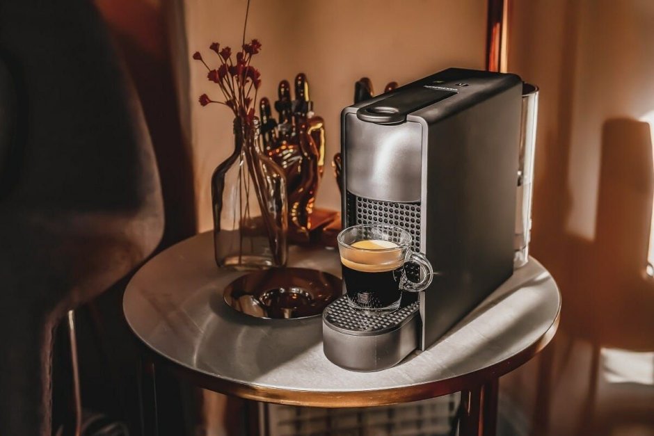 Капсульная кофемашина Nespresso с30