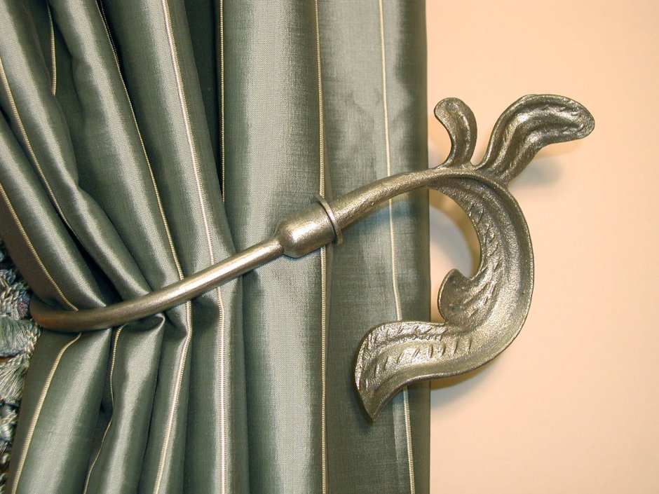 Металлический держатель для штор «Curtain attraction Appliance»