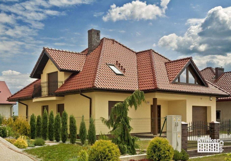 Современный кирпичный дом