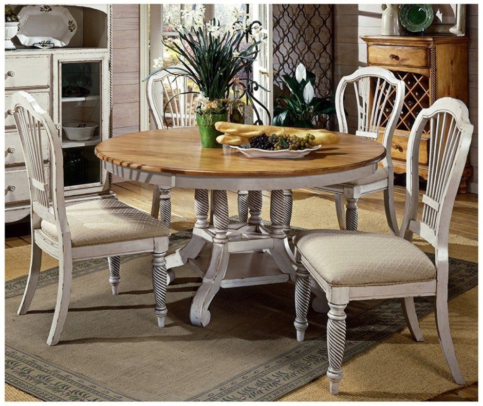 Round Dining Table a482
