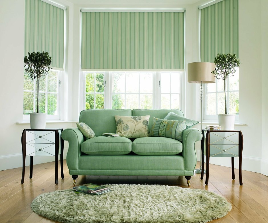 Laura Ashley римские шторы