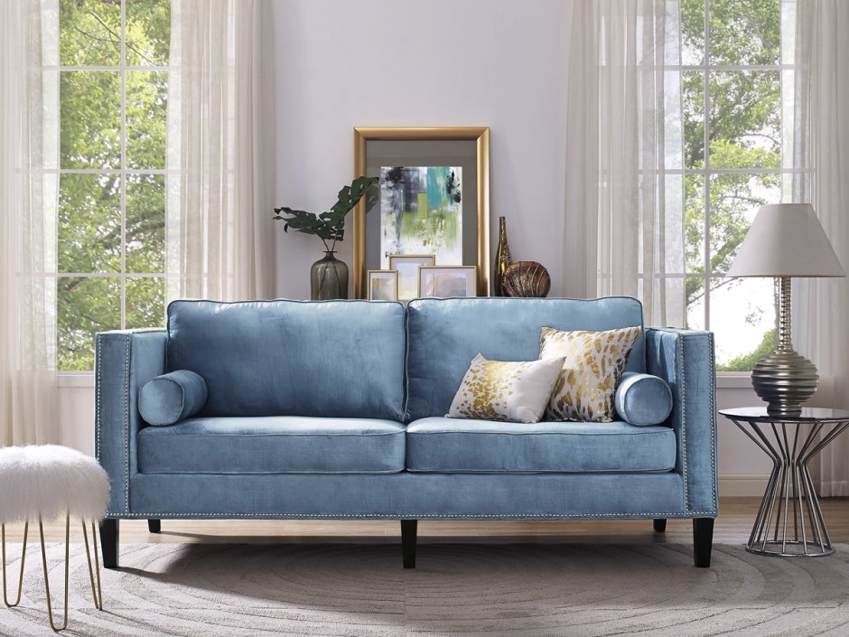 Большой синий диван
