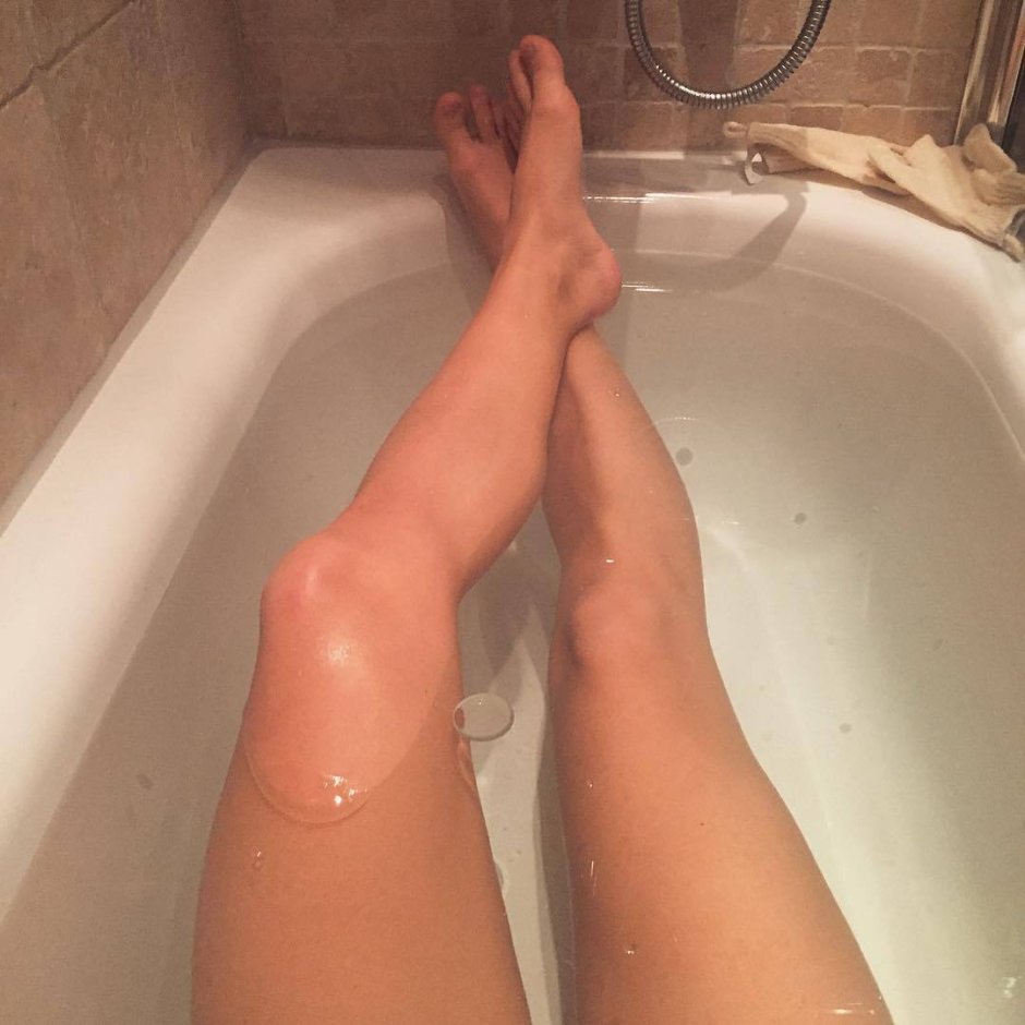 красивые фото ног в ванне
