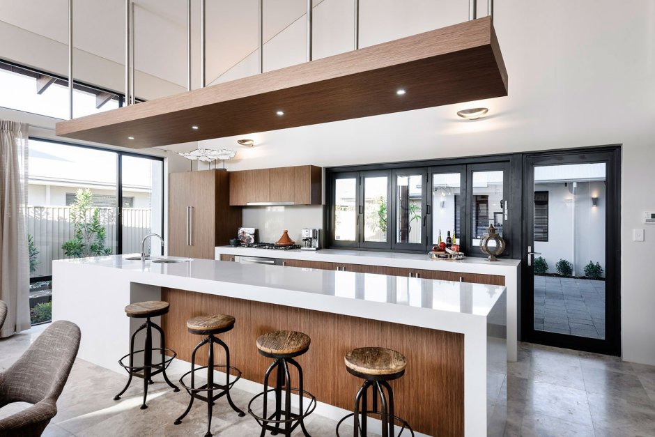 Островные вытяжки Loft