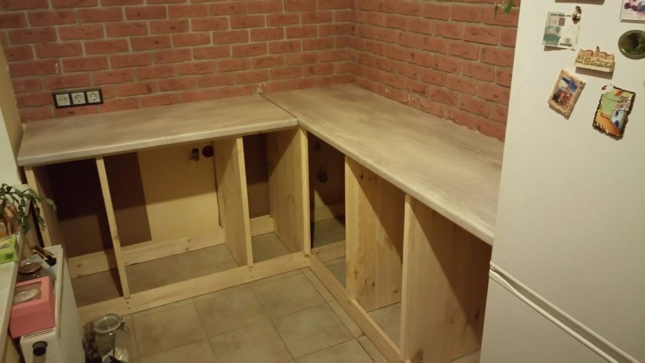 Каркас кухни из мебельных щитов