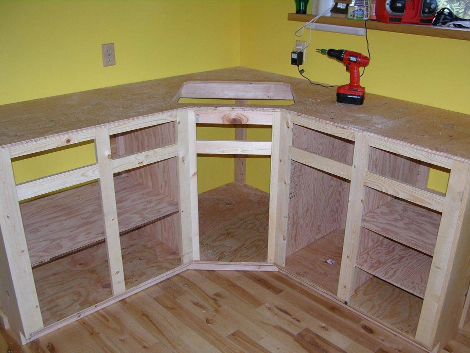 Каркас кухни из мебельных щитов