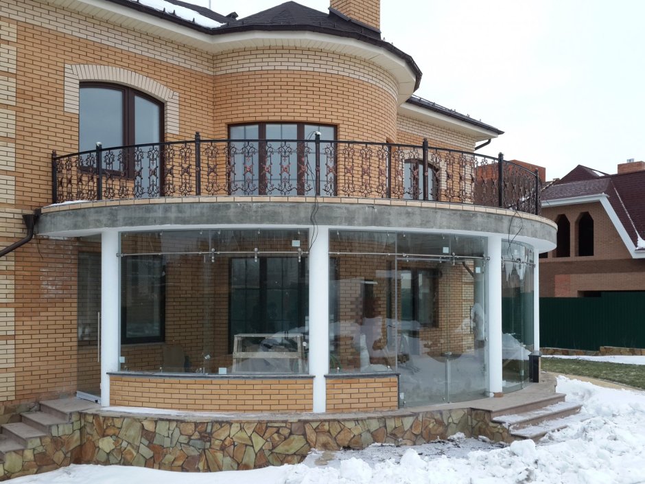 Крыльцо усадьбы
